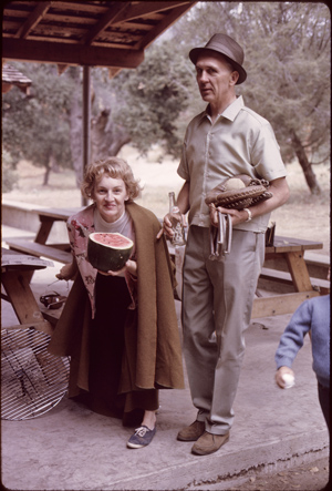 portrait, Betty and Art, summer picnic, Big Bear, California, August 1965 [CH]