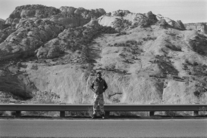 self-portrait, Tsegi Canyon, Naabeehó Bináhásdzo, Arizona, November 1987