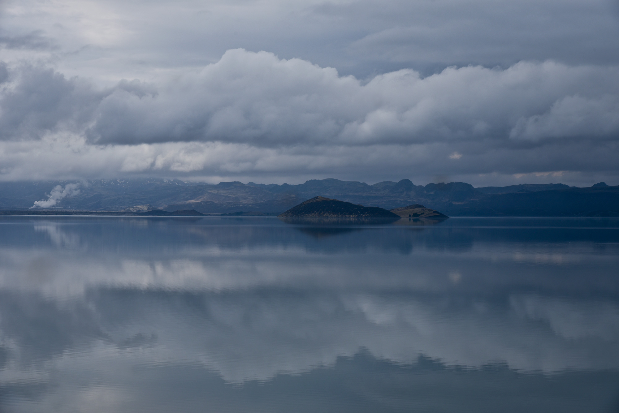 Þingvallavatn from Arnarfell, Þingvallasveit, Iceland, May ©2024 hopkins/neoscenes.